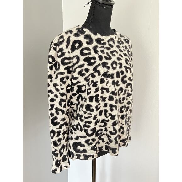 Chicos Cashmere Sweater Animal Print Size 3 XL / Large SEE MEASUREMENTS - Picture 2 of 16